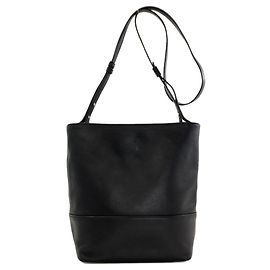 Bolsa de Ombro Bottega Veneta em Pele de Vitelo com Logótipo Preto