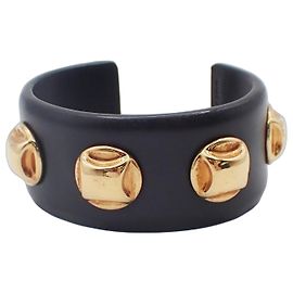 Céline Celine Stud Cuff aus Leder und plattiertem Metall Schwarz