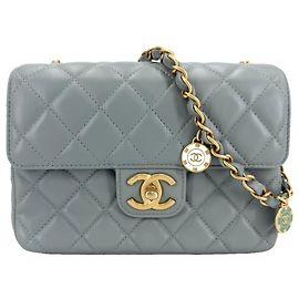 Bolsa de ombro Chanel em couro verde e branco Branco Verde