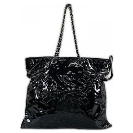 Sac cabas Chanel en cuir verni noir Noir
