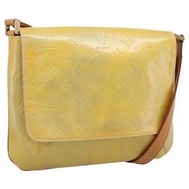 LOUIS VUITTON Monogram Vernis Thompson Street Bag Gris M91008 LV Auth 198985 Gris