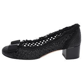Salvatore Ferragamo Black ballet pumps - size UK 5 Black