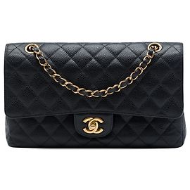 Chanel Black Medium Classic Caviar Double Flap Preto