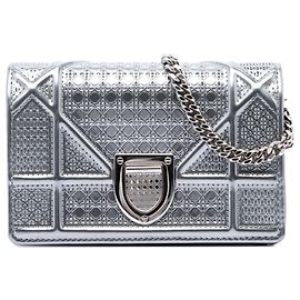 Dior Silver Baby Metallic Patent Microcannage Diorama Flap Plata