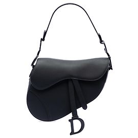 Bolsa Saddle Dior em pele de bezerro ultra mate preta Preto