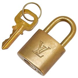 Accessoire Ensemble Clé et Cadenas Louis Vuitton Doré Métallisé