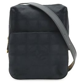 Chanel Pochette New Travel Line Nero