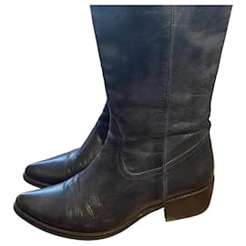 Autre Marque Muratti Black Leather Square Toe Boots Black