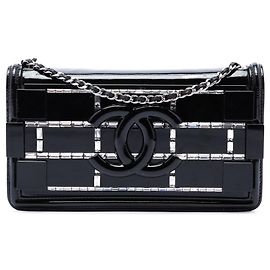 Bolsa Tiracolo Horizontal Boy Brick em Verniz Preto e Acrílico com Cristais Chanel Preto