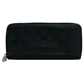 Louis Vuitton Zippy Wallet Black