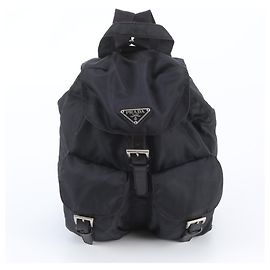 Mochila/Bolso de hombro Prada de nylon Tessuto con logotipo triangular de cuero Azul marino