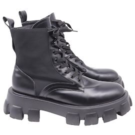 Botas de combate Prada Monolith em couro preto e nylon Preto