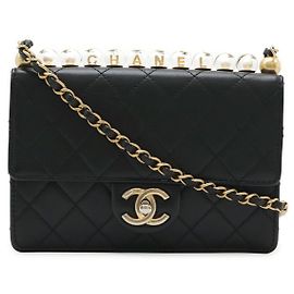 Chanel Borsa a tracolla Matelassé con catena Nero