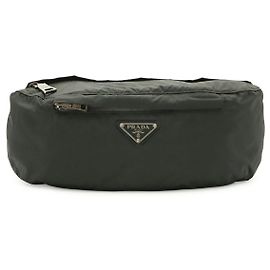 Bolsa de cintura Prada com logótipo triangular Cinza