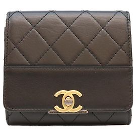 Cartera trifold Chanel No. 29 de piel de becerro negra Negro