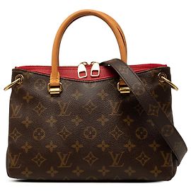 Louis Vuitton Brown Monogram Pallas BB Marrom