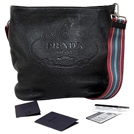Prada Borsa a Secchiello Spalla e Crossbody in Vitello Nero Nero