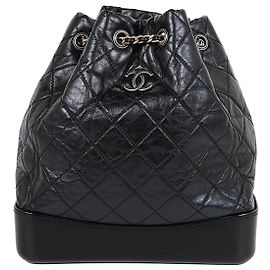 Chanel Mochila Gabrielle Medium Preta Preto