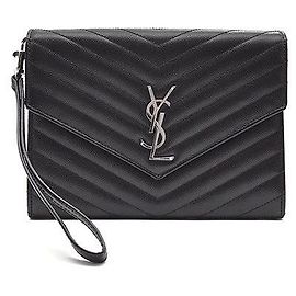 Saint Laurent Clutch con solapa Monogram Cassandra Negro
