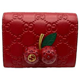 Gucci GG Supreme Cherry Compact Wallet Red Green