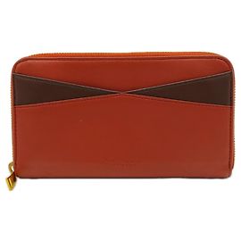 Carteira Longa Bottega Veneta em Couro Nappa Marrom