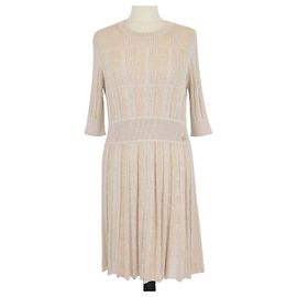 Robe mini en maille mélange de laine beige Chanel col rond Beige