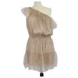 Vestido Mini de um Ombro com Babados e Bolinhas em Tecido Misto Bege Gucci Bege