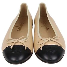 Chanel Beige/Black Leather Bow CC Cap Toe Flats Black Beige