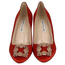 Décolleté Hangisi in raso rosso Manolo Blahnik Rosso