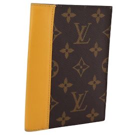 LOUIS VUITTON Monogram Macassar Couverteur Passport NM M12827 LV Auth 200109V Giallo Monogramma