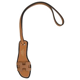 Hermès Hermes Oran Nano Charm Doré