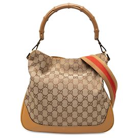 Bolsa Satchel Gucci em lona GG bege com alça de bambu e Web Bege
