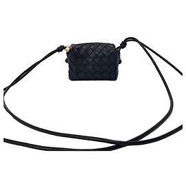Bottega Veneta Bolsa Tiracolo Candy Loop Preto