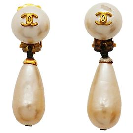Boucles d'oreilles clips Chanel Gold Doré