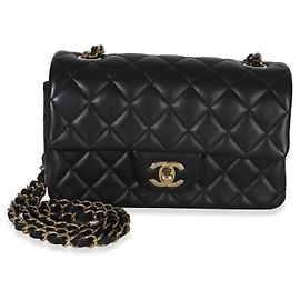 Bolsa Mini Rectangular Flap Chanel em pele de cordeiro acolchoada preta Preto