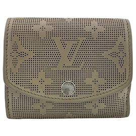 Louis Vuitton Mahina Reverse Leather Tri-fold Wallet Beige