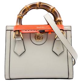 Bolsa Diana Mini em couro de bezerro branco com bambu Gucci Branco Fora de branco
