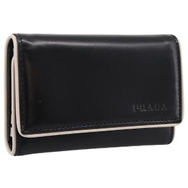 Porte-clés PRADA en cuir noir et argent Auth bs36853 Noir Argenté
