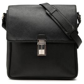 Bolsa Messenger Prada Saffiano com fivela preta Preto