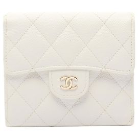Cartera Chanel Matelassé Tri-fold Blanco