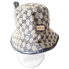 Cappello a Secchiello Gucci Monogram Beige Beige Monogramma