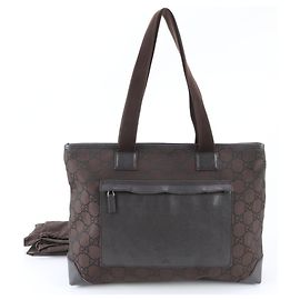 Saco Tote Gucci GG em nylon e couro Marrom