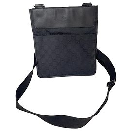 Gucci GG Supreme Canvas Umhängetasche Schwarz