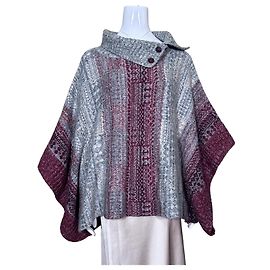 Free People Poncho mit geometrischem Muster Weiß Grau Bordeaux