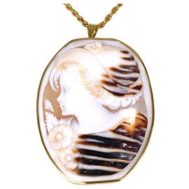 Autre Marque Colar em ouro amarelo 18K com design de camafeu de concha Dourado