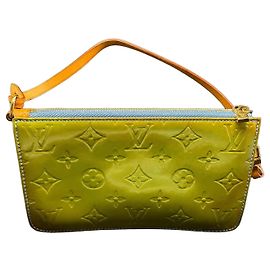 Louis Vuitton Pochette Monogram Vernis Jaune Jaune
