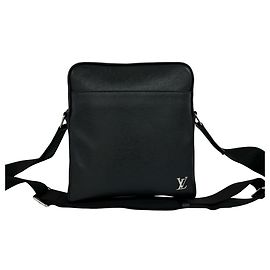 Borsa a tracolla Louis Vuitton in pelle nera Nero