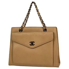 Bolso de mano Chanel de cuero beige Beige