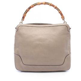 Gucci Diana Bamboo Shoulder Bag Beige