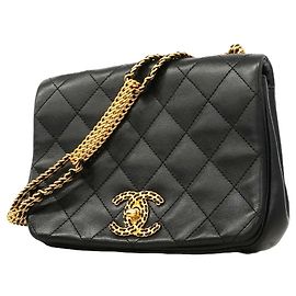 Borsa a tracolla Chanel Matelassé con catena Nero